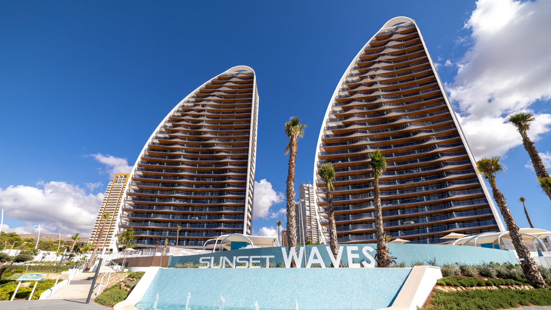 Sunset Waves — image 4