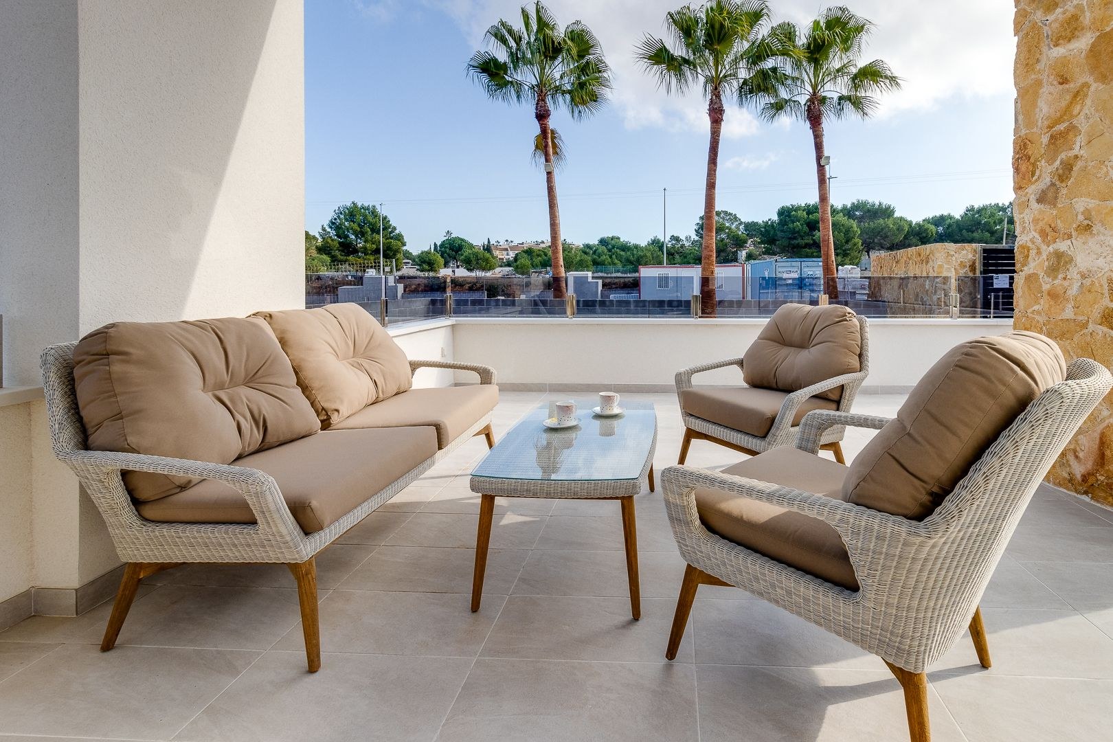 La Hoya Residences